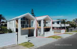 64A Karewa Parade, Papamoa