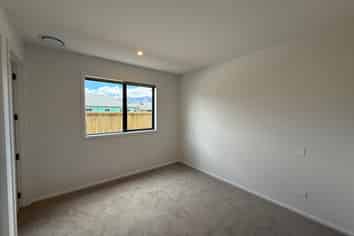 165 Howden Drive, Hanleys Farm, Jacks Point