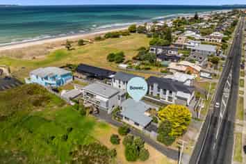 1009 Papamoa Beach Road, Papamoa