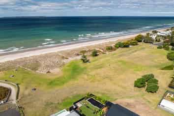 1009 Papamoa Beach Road, Papamoa