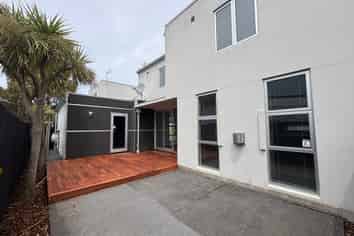 77a Bishop Street, Saint Albans