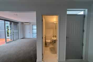 77a Bishop Street, Saint Albans