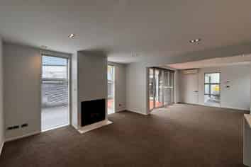 77a Bishop Street, Saint Albans