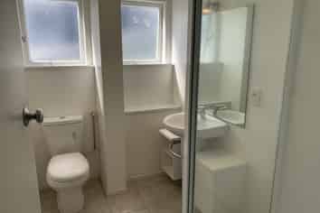 8/8 Palmerston Street, Hamilton Central