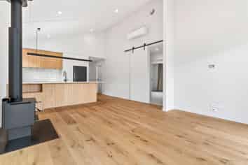 16 Gillespie Street, Lake Hawea