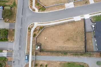 2 Foster Place, Amberley