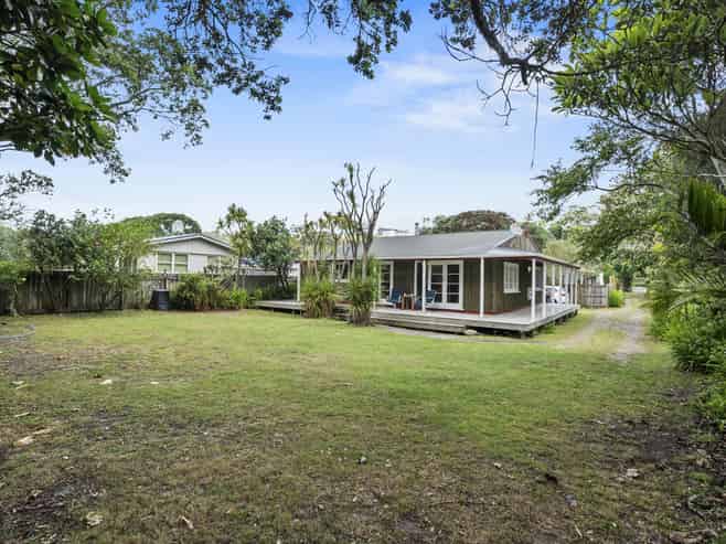 871 Cove Road, Waipu