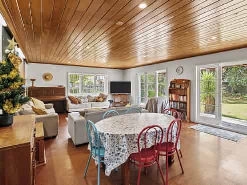 871 Cove Road, Waipu