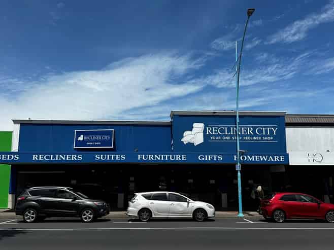 Landmark scale on the Mount's premier strip!