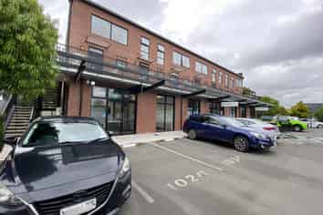 Modern Frankton Office