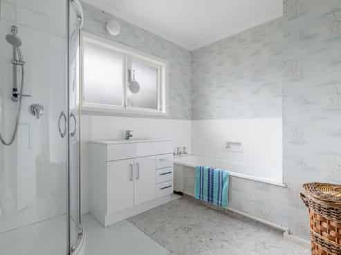 48 Esk Street, Parkvale