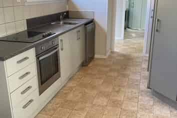 2/44 Wellington Street, Hamilton East