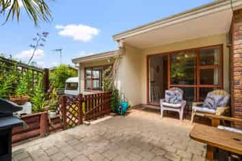 2A St Leonard Street, Saint Johns Hill