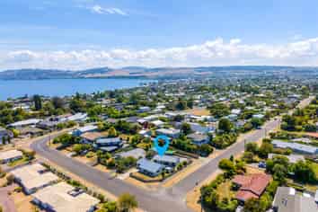 2/43 Sunset Street, Hilltop