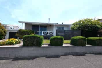 64 Woodward Street, Nukuhau