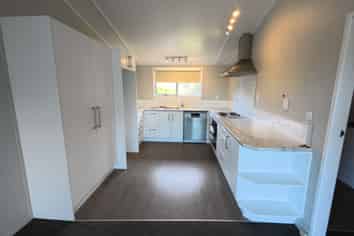 64 Woodward Street, Nukuhau