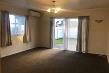 8/43 Holly Street, Avondale