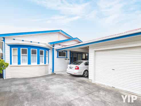 85 Miramar Avenue, Miramar