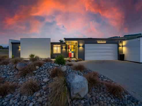 16 The Fairways, Kinloch