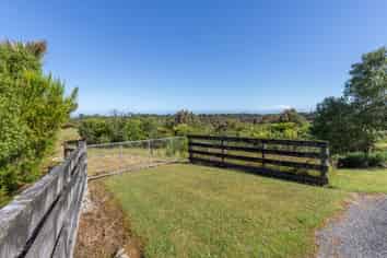 3 Middle Paddock Road, HOKITIKA