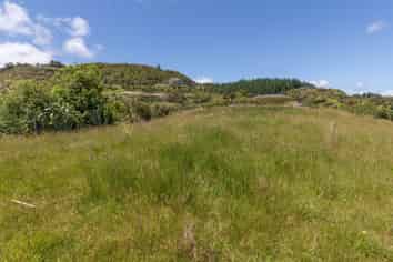 3 Middle Paddock Road, HOKITIKA