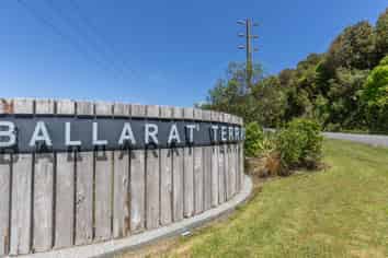 3 Middle Paddock Road, HOKITIKA