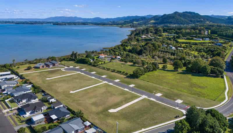 87 Athenree Road, Athenree