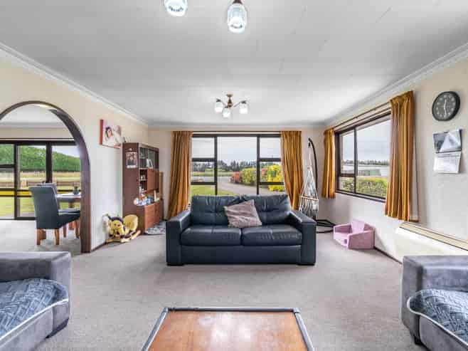 125 Moore Road, Lorneville