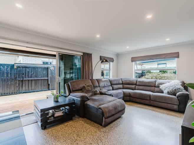 1 Loftus Place, Flagstaff