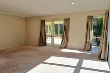 9 Harbour Lights Close, West Harbour