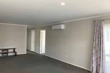 14A Basley Road, Owhata