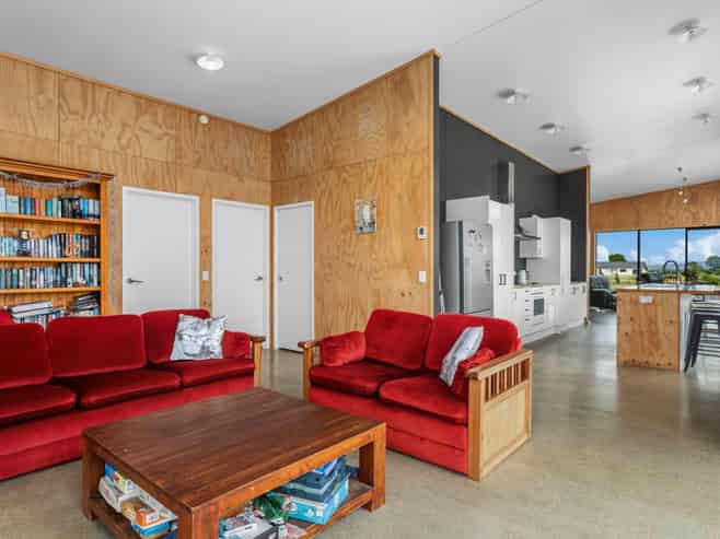 95B Thornton Beach Road, Thornton