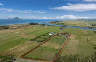 95B Thornton Beach Road, Thornton