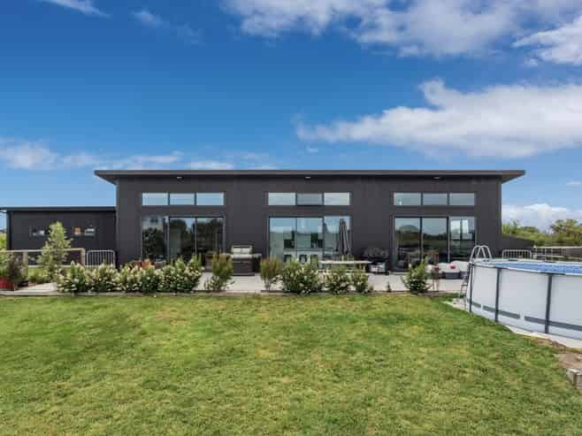 95B Thornton Beach Road, Thornton