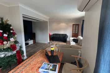 12 Judkins Crescent, Cockle Bay