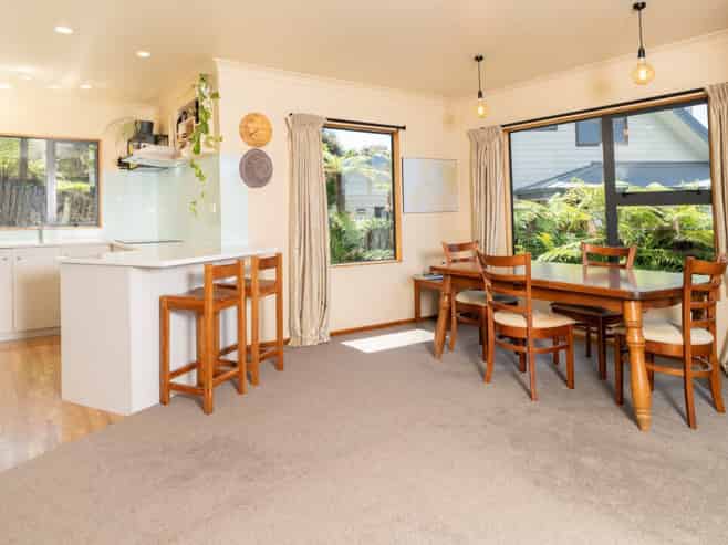 4C Cambrae Road, Raglan