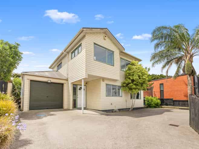 70D Alfriston Road, Manurewa East