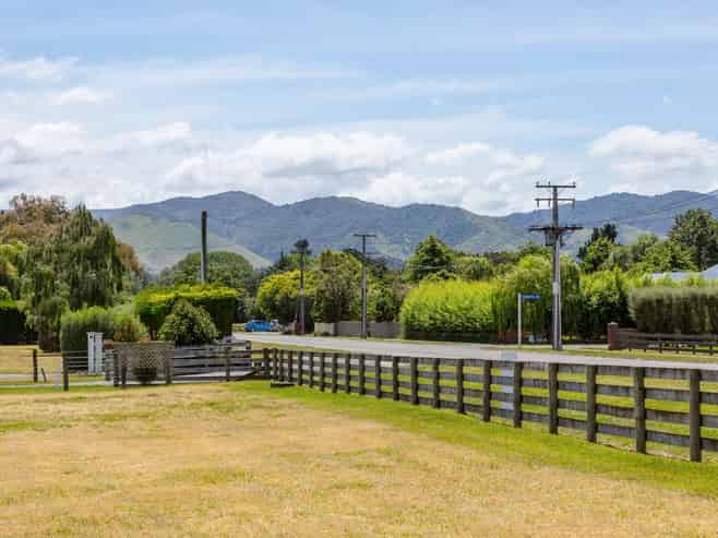 229 Belvedere Road, Carterton