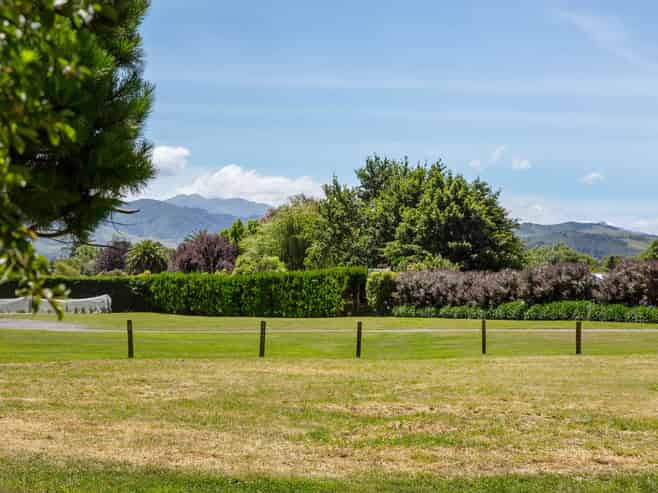 229 Belvedere Road, Carterton