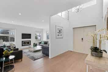 16 Spyglass Street, Red Beach