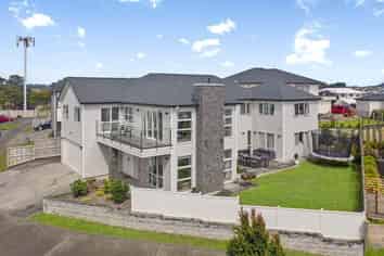 16 Spyglass Street, Red Beach