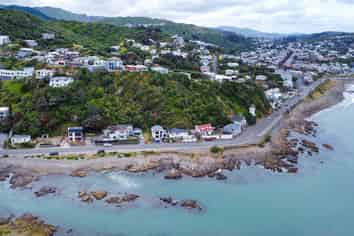 354 The Esplanade, Island Bay