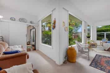 56 New Renwick Road, Burleigh