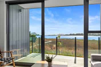 2/29 Montgomery Road, Judea