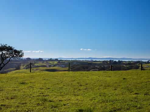 360 & 380 Gleeson Road, Pollok