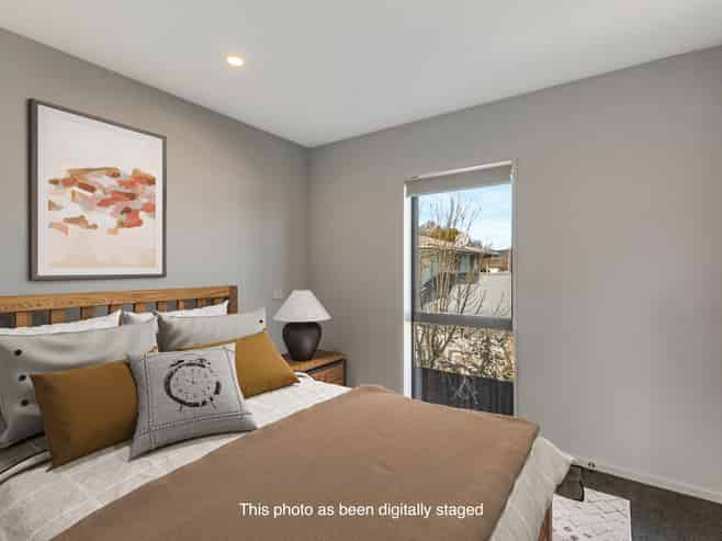 1/9 Grove Road, Addington