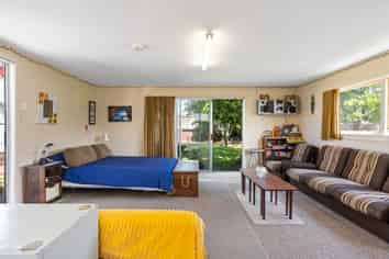 201B The Square, Whangamata