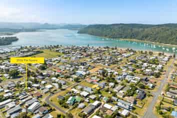 201B The Square, Whangamata