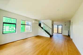 84 Kauri Heart Avenue, Takanini