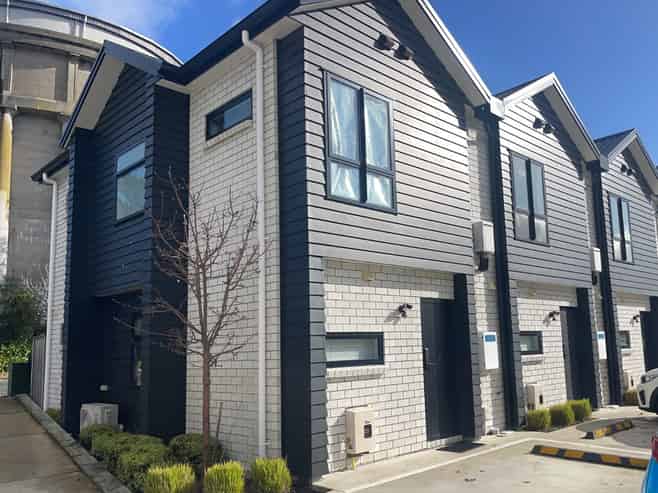 1/14 Ruakiwi Road, Hamilton Lake